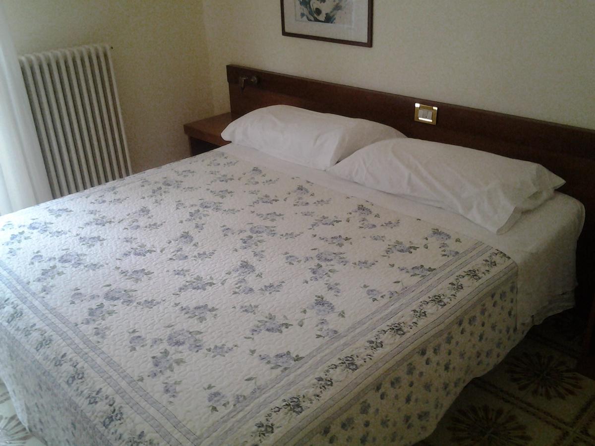 Residence I Morelli Пиетра Лигуре Екстериор снимка