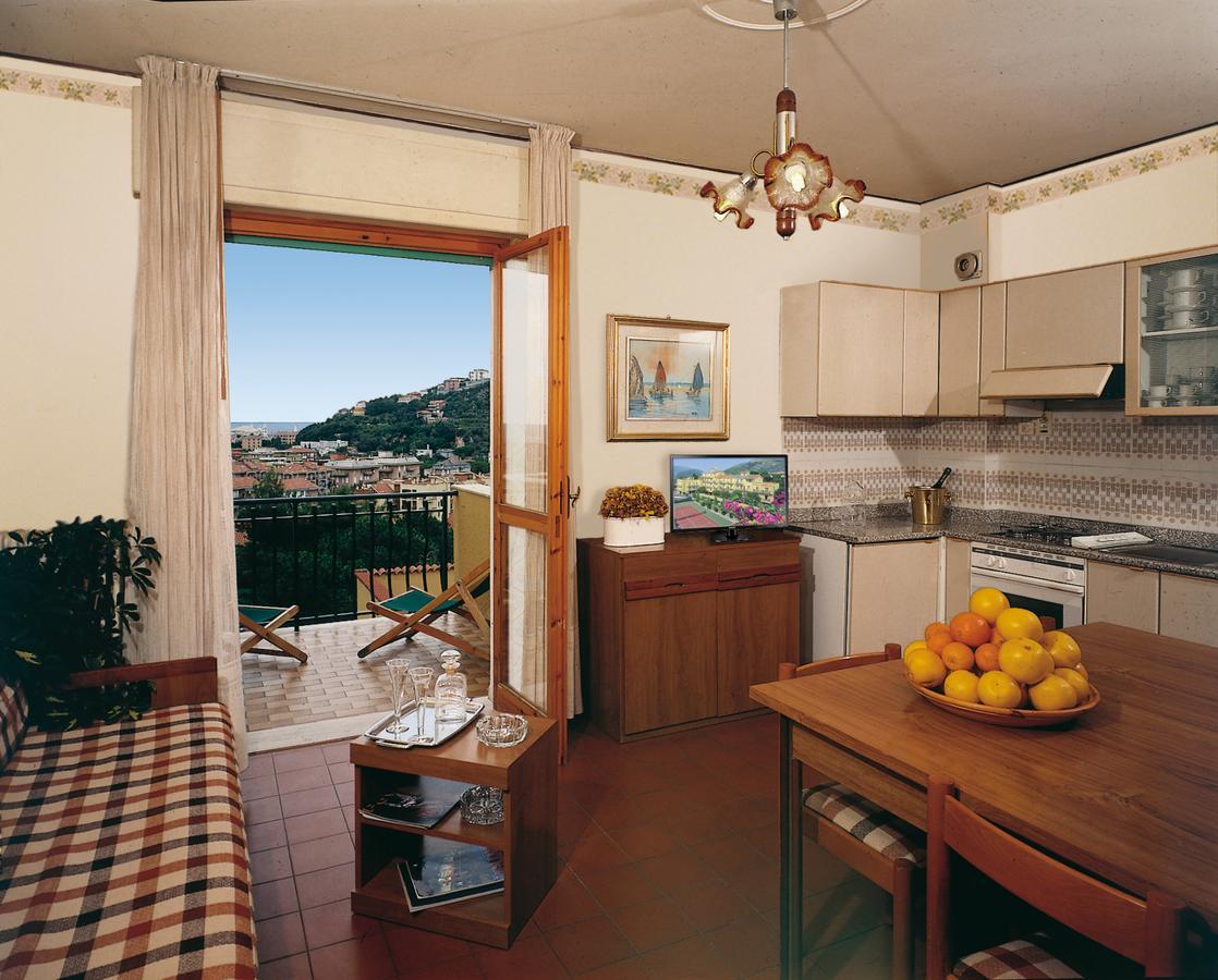Residence I Morelli Пиетра Лигуре Екстериор снимка
