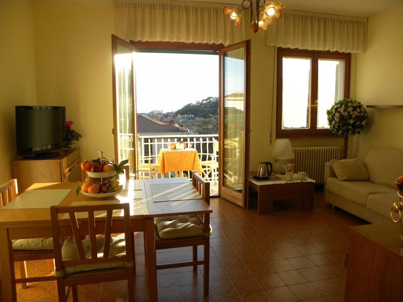 Residence I Morelli Пиетра Лигуре Екстериор снимка