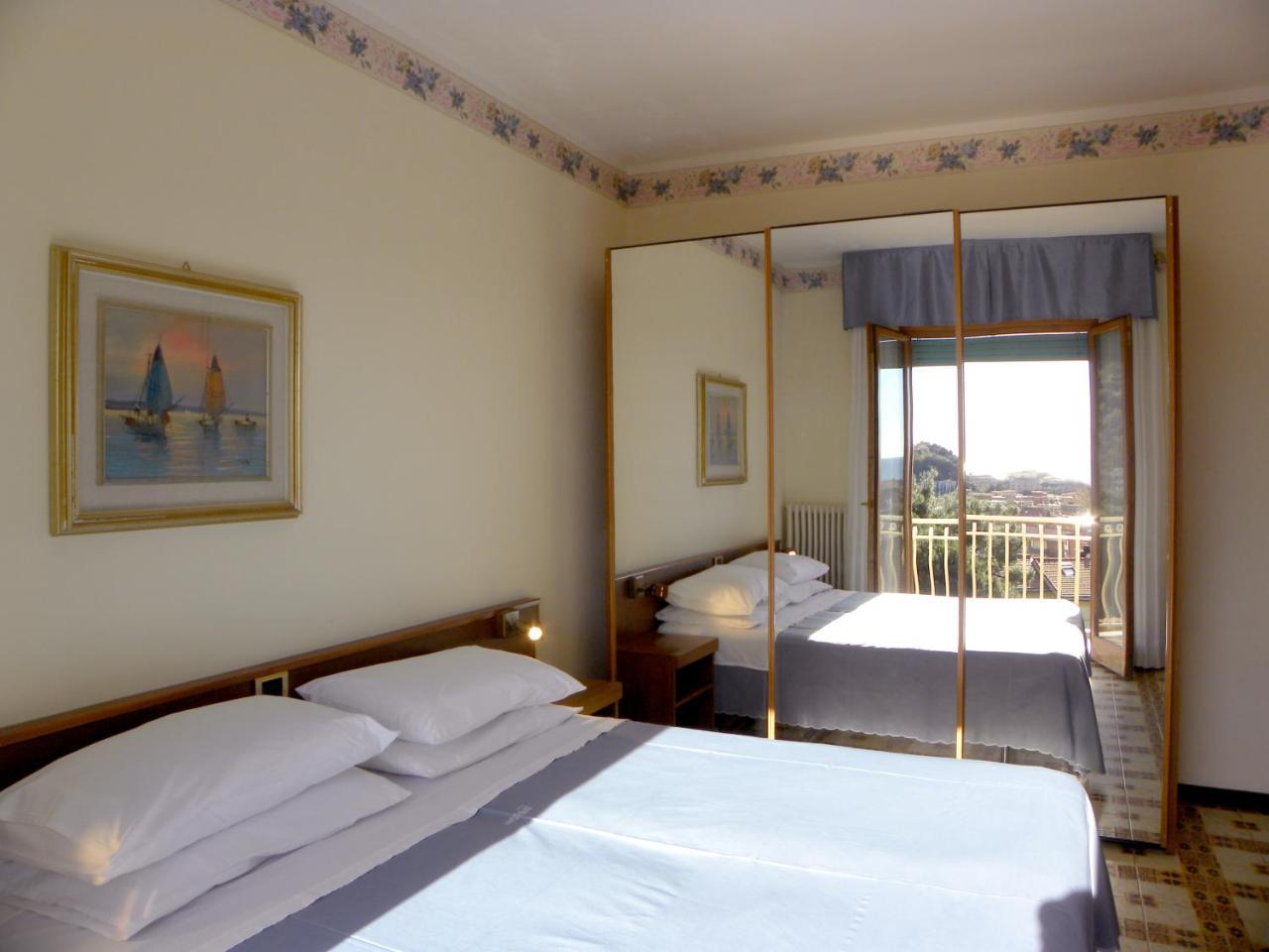 Residence I Morelli Пиетра Лигуре Екстериор снимка